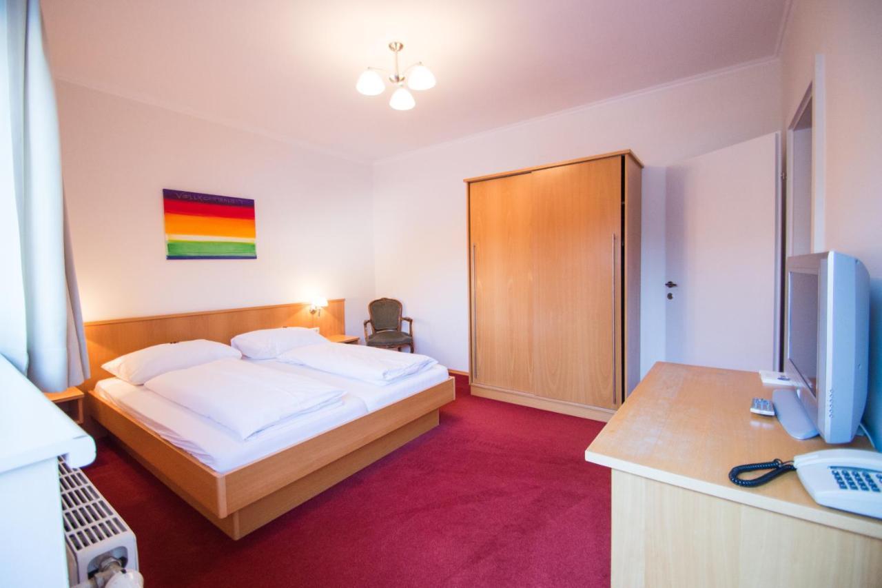 Gasthof Zum Hirschen Hotell Altaussee Exteriör bild